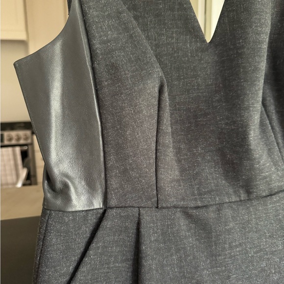 Madewell Women's Sheath Dress Leather Side Panel - Picture 4 of 6